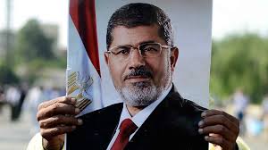 War Degdeg ah: Madaxweynihii Masar Maxamed Mursi oo Dil Toogasho Lagu Xukumay