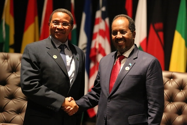 Madaxweyne Xasan Sheekh Iyo Dhiggiisa Tanzania Oo Arimo Dhowr Ah Ka Shiray
