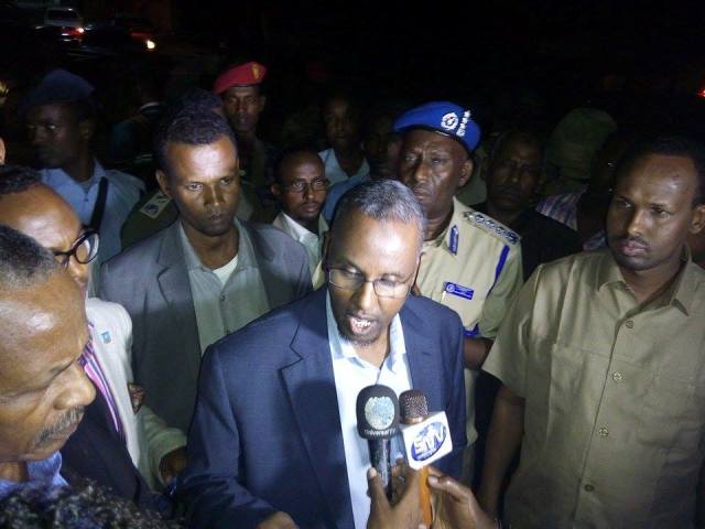 Wasiirka Amniga iyo Taliyeyaashiisa Oo Maanta Hor Tagaya Baarlamaanka Federaalka