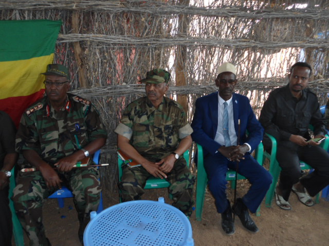 Wasiirka Difaaca Iyo Madaxweyne Ku Xigeenka Jubbaland Oo Ka Wada Hadlay Xaaladda Baardheere