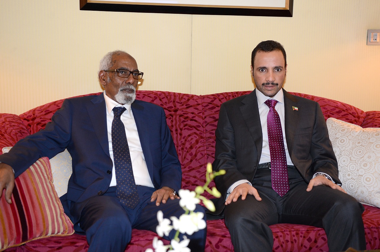 Guddoomiyaha Baarlamaanka Soomaaliya Oo Kulan La Qaatay Dhiggiisa Dalka Kuwait (Sawirro)