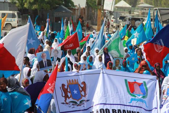 Siyaasiyiin Su’aallo Ka Keenay Bannaabaxyada Laga Mamnuucay Muqdisho