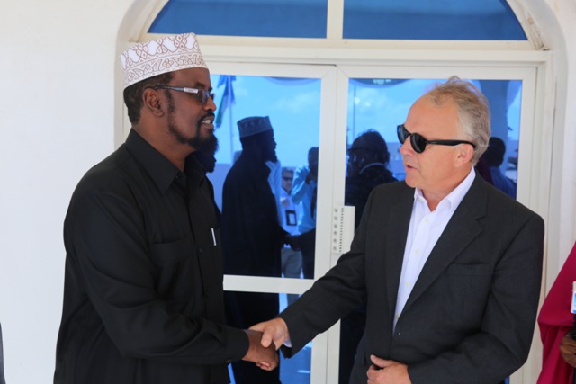 Axmed Madoobe Iyo Michel Keating Oo Ku Kulmay Kismaayo