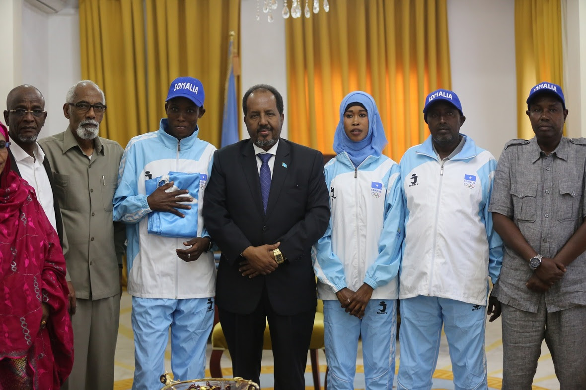 Madaxweyne Xasan Oo La Kulmay Ciyaartoyda Xulka Qaranka Soomaaliyeed Ee Ka qeyb-galeysa Tartanka Olimbikada Adduunka Ee RIO