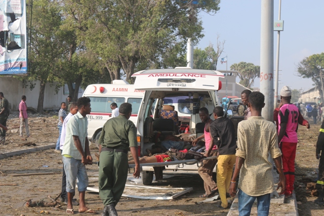 SAWIRRO: In Ka Badan 20 Qof Oo Ku Geeriyootey Qaraxii Ka Dhacay Muqdisho