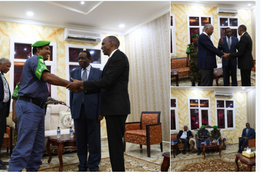 Ra’isul Wasaare Khayre Oo AMISOM Ka Codsaday Wada Shaqeyn Dheeraad Ah
