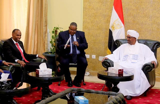Ra’iisul Wasaaraha “Soomaaliya iyo Suudaan waa laba dal oo walaalo ah oo wax badan ay ka dhexeeyaan“