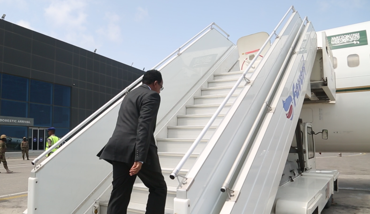 Madaxweyne Farmaajo Oo Booqanaya Suudaan