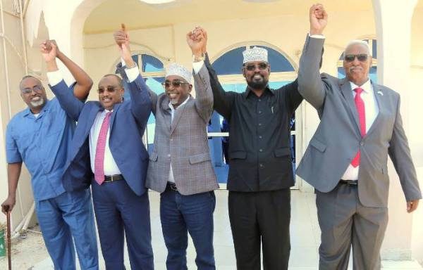 D/Goboleedyada Oo 5 Xubin U Saaray Sidii Dowladda Federaalka Ah Loogala Hadli Lahaa Qeybsiga Awoodda Iyo Kheyraadka