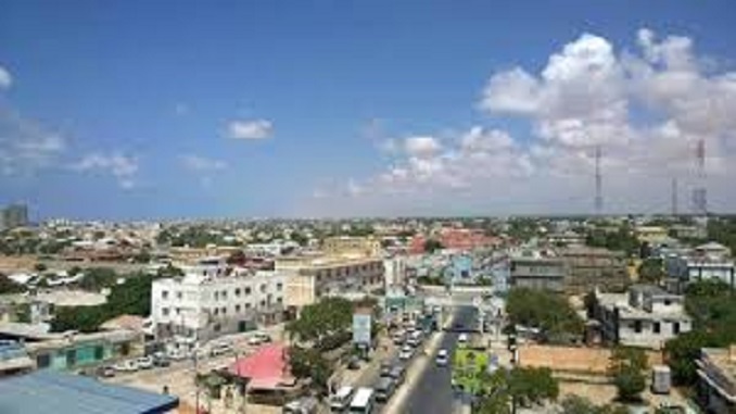 Dhageyso: Qaxootiga Yemen: Yariisow Ayaa Naga Joojiyey Shaqo Nadaafadeed Oo Aan Haysannay