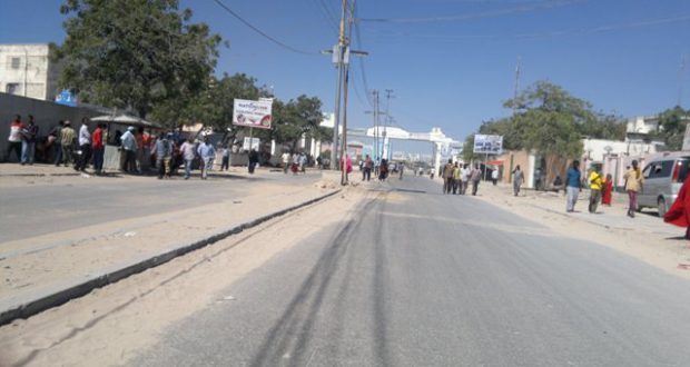 Reer Muqdisho Oo Lugeynaya Iyo Ciidamada Oo…