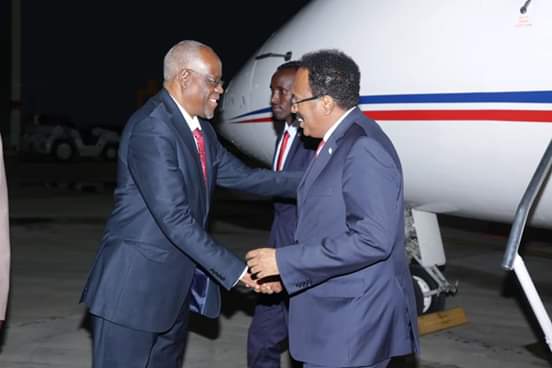 Madaxweyne Farmaajo Oo Maanta Ka Qeybgalaya Caleema Saarka Dhiggiisa K/Africa