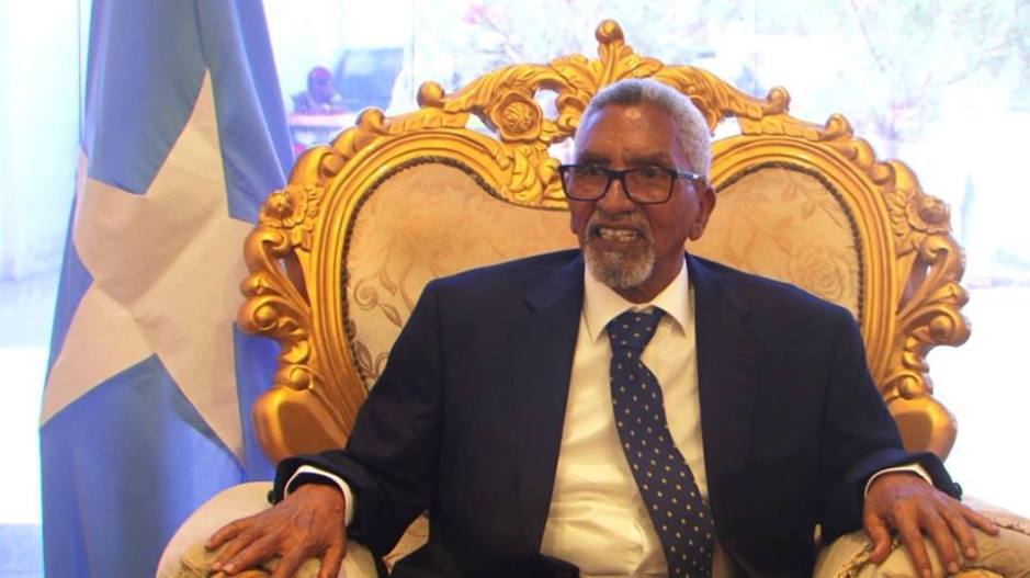 Akhriso: Waxa ay Ka Wada Hadleen Guddoomiyaha Aqalka Sare iyo Wakiilka Midowga Afrika
