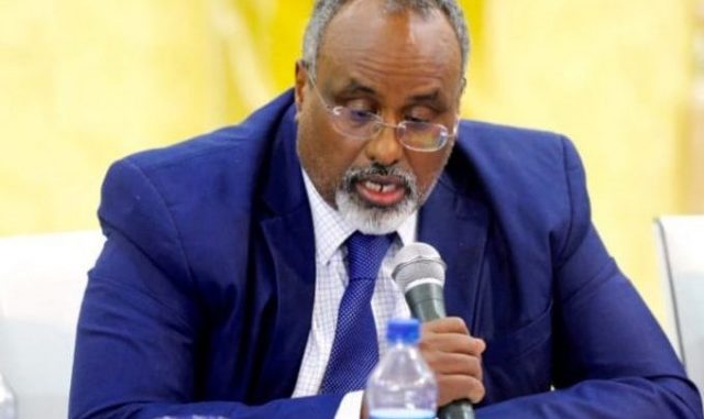 Madaxweyne Waare Oo Tacsi u Dirtay Ehelada Mas’uuliyiintii ku Geeriyootay Qaraxii ka Dhacay Xarunta Gobolka Banaadir