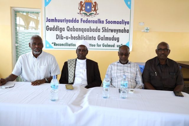 Wasiirka Arrimaha Gudaha, Guddigga Dib-u-heshiisiinta Galmudug iyo,Madaxa Fulinta Galmudug oo Ka Halday Furitaanka Shir-weynaha Dhuusamareeb.