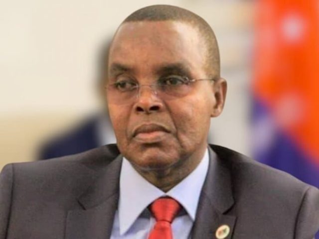 Cumar Filish oo ka Jartay Macallimiinta Masaarida ee 15-May Biyaha iyo Baadka