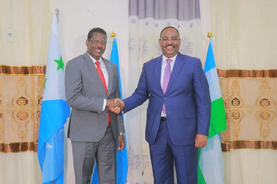 Maxaa Ka Soo Baxay Kulankii Madaxweynayaasha Galmudug iyo Puntland