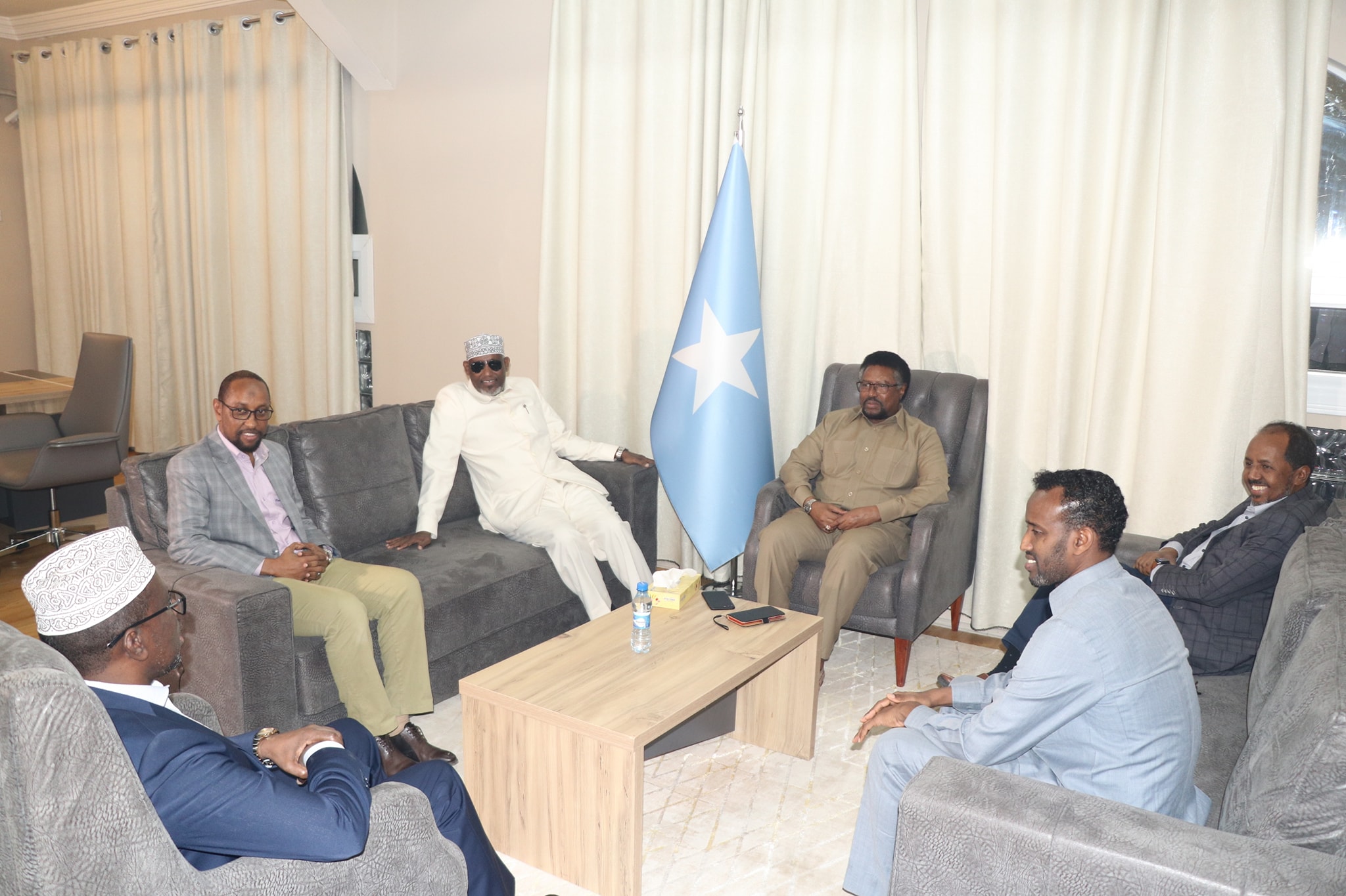 Madasha Xisbiyada Qaran oo War Ka Soo Saartay Kulankii Goddoonka BFS iyo Hoggaanka Madasha