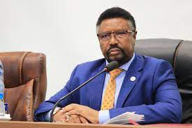 Laftagareen oo la sheegay inuu diiday wafdi uu hoggaaminayo Guddoomiyihii hore ee Baarlamaanka Maxamed Mursal in ay tagaan Baydhabo