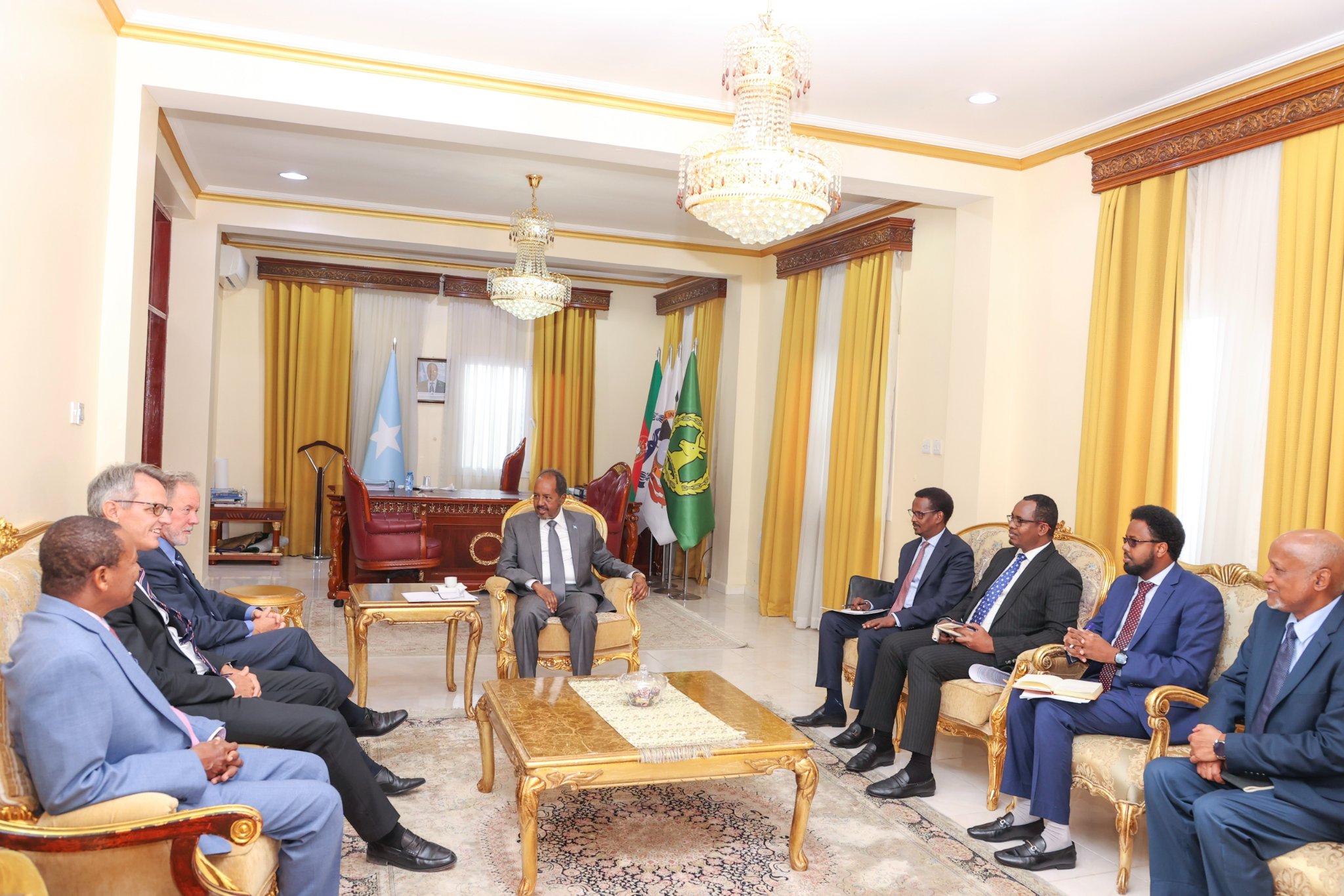 Maxay Kawada Hadleen Madaxweyne Xasan iyo Wafdiga Hey’adda Cuntada Adduunka?
