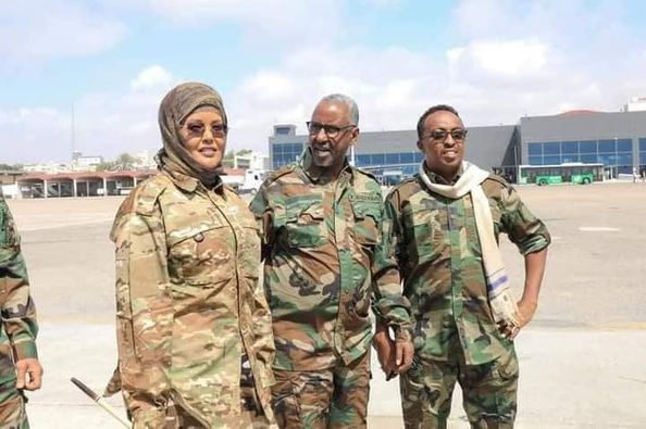 Gudoomiye Ku xigeenka 1aad ee Golaha Shacabka iyo mas’uuliyiin kale oo gobalka Hiiraan u safray