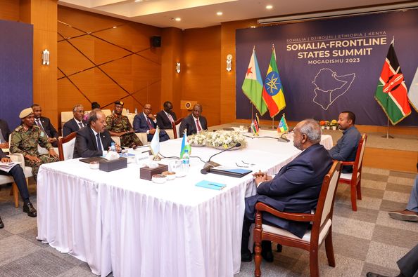 Shir Madaxeedka Soomaaliya iyo Wadamada Safka Hore oo Muqdisho Kusoo Gabagaboobay