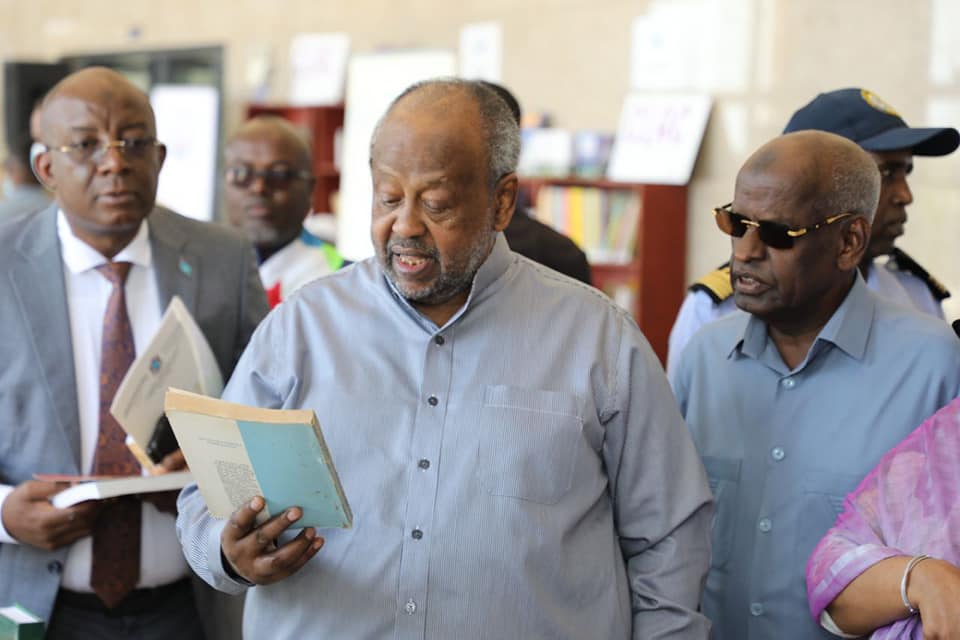 Madaxweyne Ismaaciil Cumar Geelle oo Daahfuray Bandhigga Buugaagta Djibouti 2023
