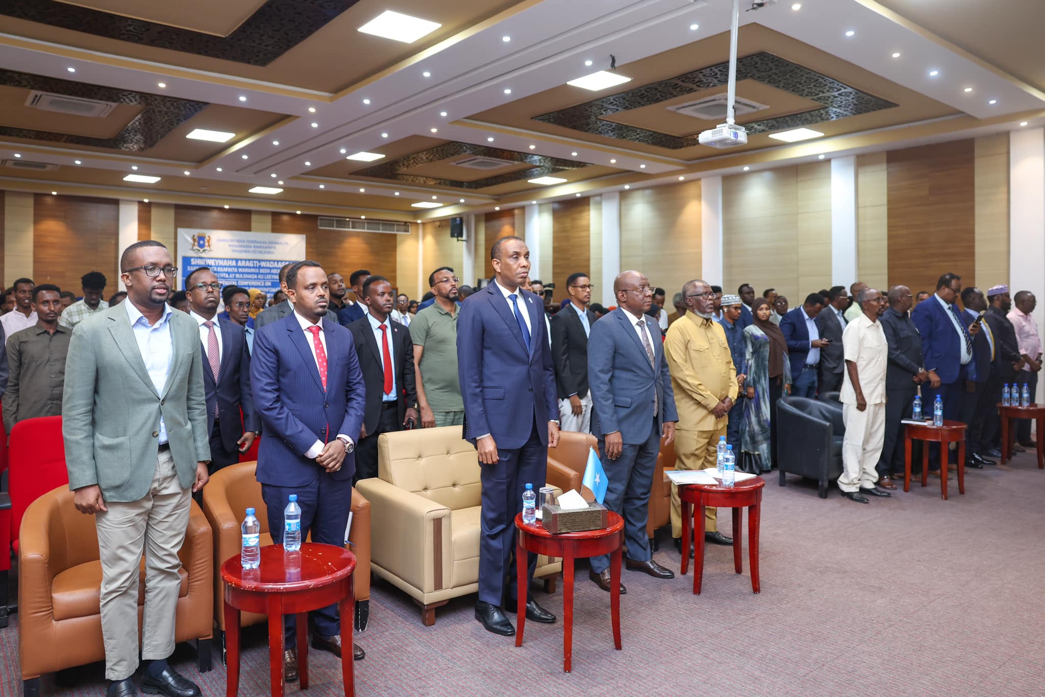 Ra’iisulwasaare Xamse oo Shirweynaha Aragti-wadaag Muqdisho Ka Furmay